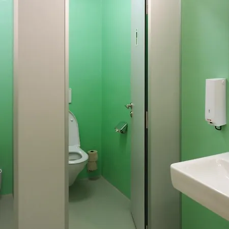 شباب 77 بيرن * برن